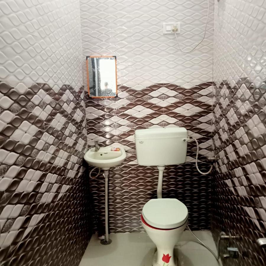 Veera'S Hostel Пушкар Экстерьер фото